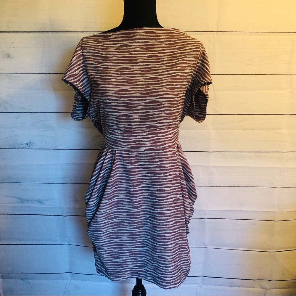 BCBGeneration Lavender/White Dress Size Medium